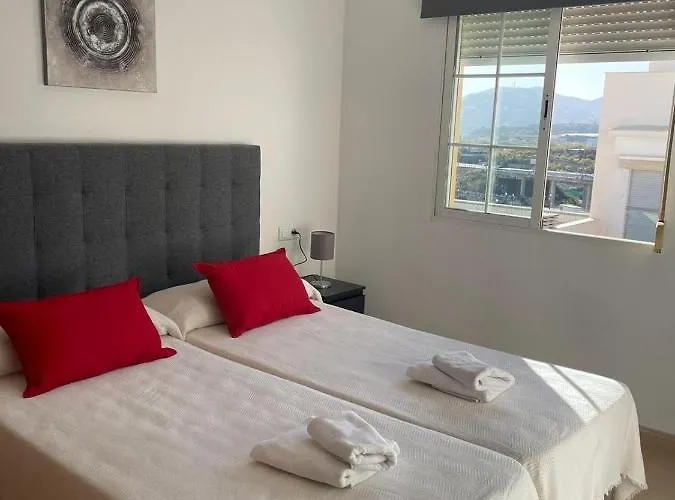 En El Centro De Nerja. * Нерха